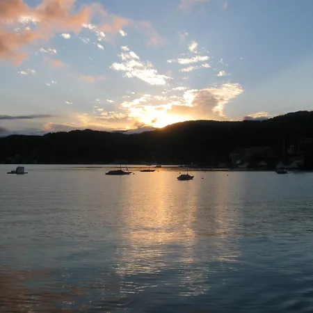 Alojamento de Acomodação e Pequeno-almoço Haus Falle 3*